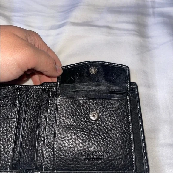 Gucci Textured Black Leather Wallet